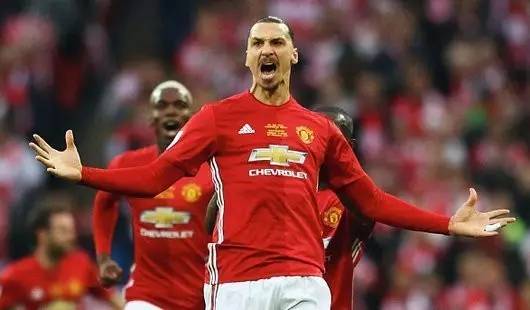 德容：我现在感觉很好能踢满分钟；不该拿亚马尔和梅西比.