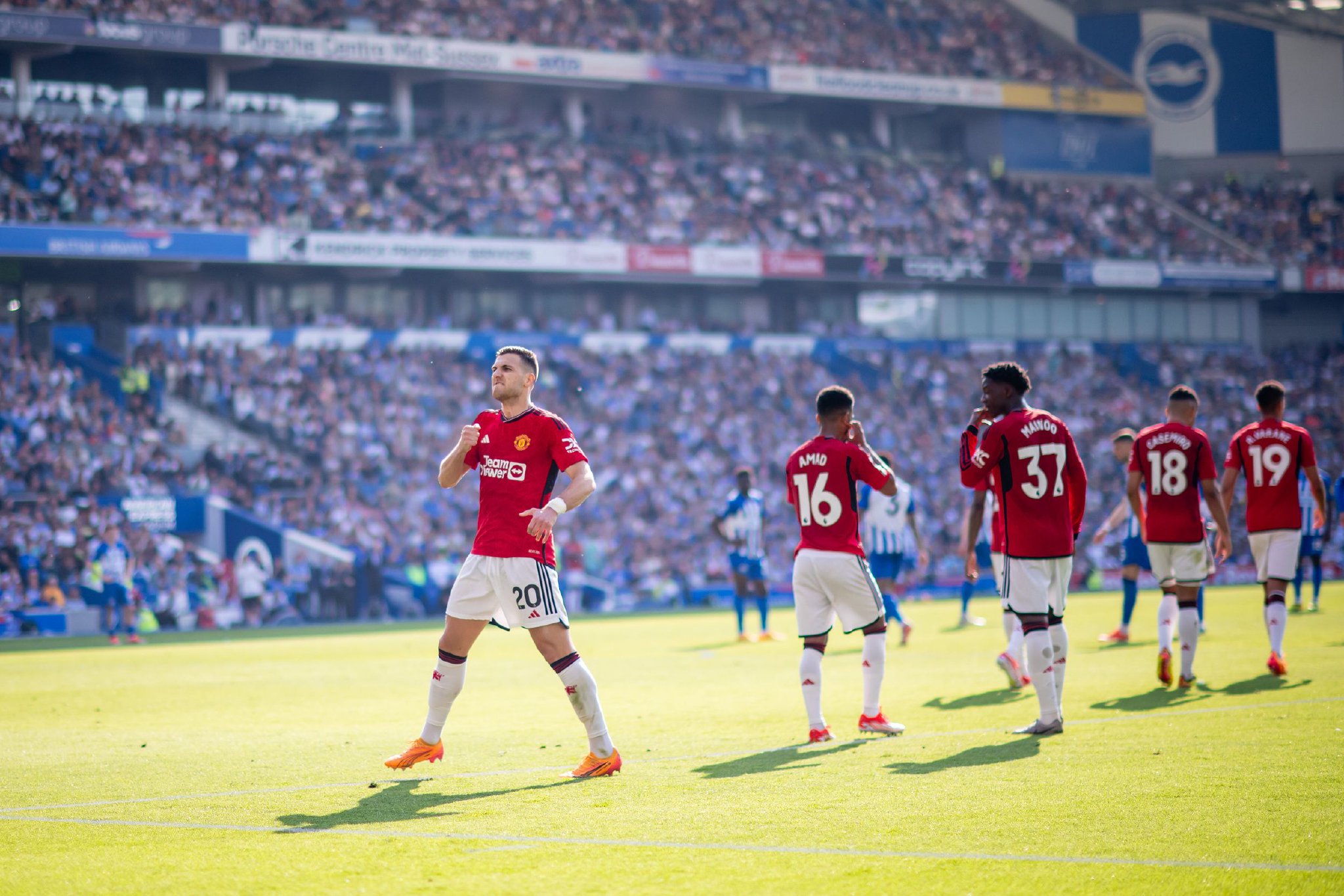 样是快船能 样是快船能